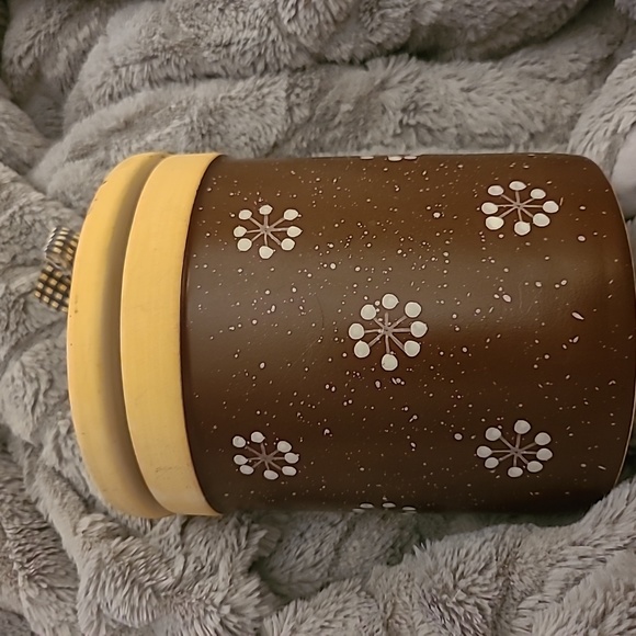 Joie De Vivre Snowman Cookie Jar - Picture 4 of 5